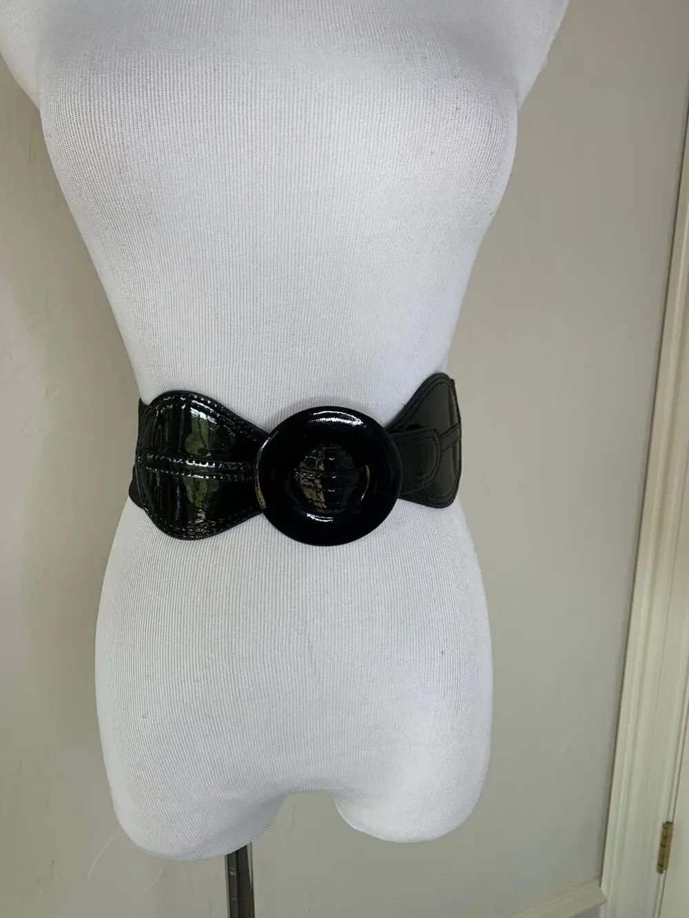 Vintage 90s Black Patent Leather Wide Belt Buckle Sz ? Medium